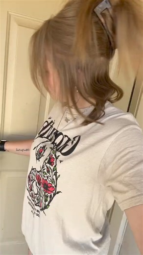 🤯No business kit or experience required🤯This is a complete game changer. I PROMISE that no other affiliate program will match this. #Affiliate #AffiliateMarketing #Marketing #OnlineIncome #affiliatemarketingforbeginners | Whitney Elaine