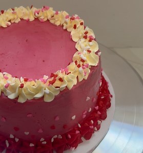 Cake Decorating Central on Reels