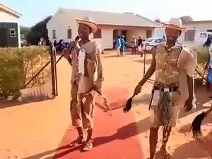 Mmoki yo o bitswa gotwe Kabelo Maabong. La serala ke Poo E Padile, go tswa kwa Mochudi. A re rotloetseng Poko ya setso. Monate yo o tswang ka ditsebe. #PooEPadile #LLP | Lobebe lwa Poko Ya Setswana