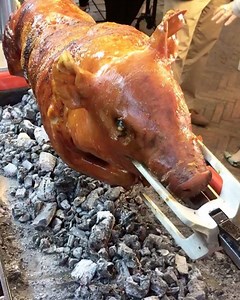 12K views · 591 reactions | There's nothing wrong with a little #sucklingpig in the morning @thehestonblumenthalteam @everdurebyhestonblumenthal | Justine Schofield | Facebook