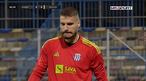 Nakon odlične predstave protiv NK Osijek, Matej Marković je i u drugoj utakmici na vratima NK Rudeš bio prvo ime svoje momčadi. Pogledajte njegove fantastične obrane koje su novom prvoligašu osigurale drugi bod u sezoni. #Rudeš #SlavenBelupo #SuperSportHNL #HRnogomet | Sportnet.hr