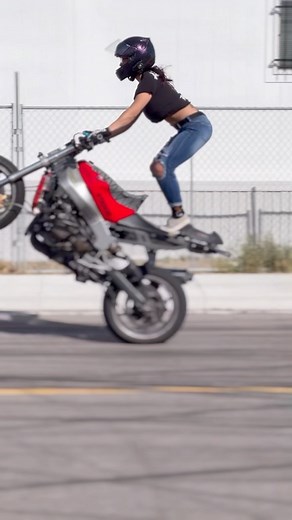 Littytitty_stunts on Instagram: "First time on my bike I was scared as fuck 😅 then last month feelin ok… but this past week she’s starting to feel like my bike if that makes any sense 😂😂 #zx6r #636 #bigbike #wheelie #wheelies #tatt #tattoogirl #tattoos #icon #kawasaki #letsgo #nofucksgiven #notalent #noskill"