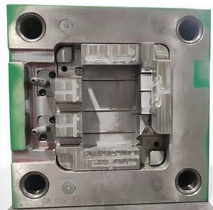 [Hot Item] Premium Custom Plastic Injection Molds for Efficient Water Purifiers