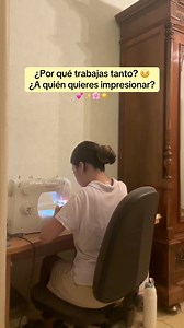 133K views · 4.7K reactions | De niña siempre me encantó que mis papás me vistieran como Princesa , la Paoly de niña nunca imaginó que haría feliz a muchas niñas con sus diseños de vestidos.#fashiondesigner #fyp #princesa #paolyalonzo #girls #diseñadorademodas #diseñoymoda #vestidosdeprincesas #princesa #costura #maquinadecoser | Paoly Alonzo | Facebook