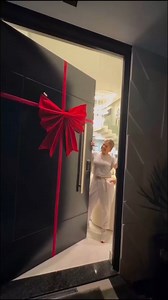 💼 Investir à Oran : Dhab ou Vue Mer ? Ce que personne ne te dit ❗ Tu veux investir à Oran ? Avant de placer ton argent dans un appartement classique, regarde bien cette vidéo 👇 Beaucoup pensent faire une bonne affaire… jusqu’à ce qu’ils découvrent la réalité du terrain 😓 Chez Kibboua Promotion, on a conçu un projet pensé pour les investisseurs exigeants : 💎 Skyview, à Belgaïd – un projet premium avec tous les atouts pour générer un excellent retour sur investissement. ✅ Emplacement stratégiq