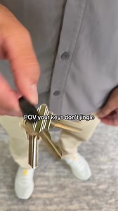 Get rid of the clutter with KeySmart Mini ​ #keysmart #lifehack #essentials #everydaycarry #pocketdump | KeySmart | Facebook