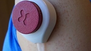 This Pain-free Blood Test Draws Blood Without Needles