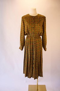 Vintage Talbots Petites Langärmeliges Kleid mit Knöpfen und Faltenrock - Etsy.de