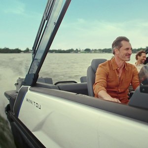 2.3K reactions · 21 shares | Freshly squeezed lemonade? Check. Sunshine? Check. Comfort for your whole crew? Check. All the makings for summer memories. | Manitou Pontoon Boats | Facebook