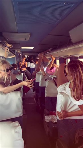 tay ☪︎ on Instagram: "2016 stuck on the magic school bus"