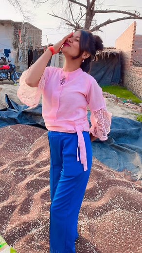 Arti kumari | 😜 | Instagram