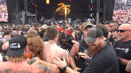 Killswitch Engage - This Fire @ Inkcarceration Festival '25 #americanmoshpits #killswitchengage #inkcarceration #inkcarcerationfestival #inkfestival #inkfest #inkcarceration2025 #moshpit | American Mosh Pits
