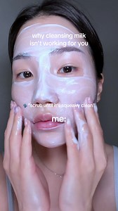 Cleansing Milk Tips: How to Use Without Breaking Out