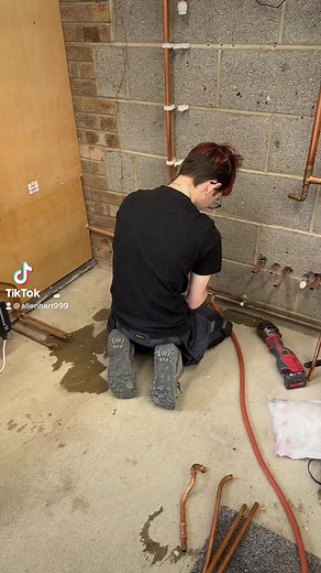 Heat and hot water cylinder, installation, plumber, plumbing, heating cylinder installation #Plumber #ApprenticePlumber #AllenHart #Heating Heat & Hot Water Cylinders | Allen Hart