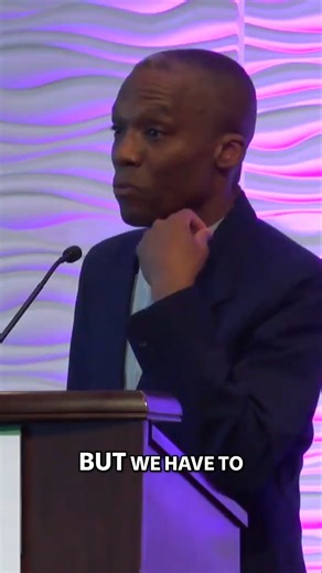 Why does lung cancer disproportionately affect African-Americans? At our Atlanta Health Summit, Dr. Eric Flenaugh illuminated this urgent health issue, discussing how societal and environmental factors exacerbate its impact on Black communities, resulting in higher mortality rates. Watch the full session, sponsored by Gilead Sciences, for more insights: https://bit.ly/4jdx1ot #BHMinAtlanta #BlackHealthMatters #BlackHealthStartsHere #LungCancerAwareness #CommunityHealth | Black Health Matters