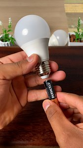 524K views · 2.7K reactions | Eletricista experiente revelou! (Basta colocar pilha na lâmpada LED queimada) 勞 | Rafin | Facebook