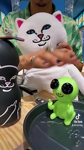 whats in ur bag? ripndip.com | Ripndip