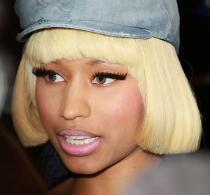 Nicki Minaj Responds to Lil' Kim's 'Black Friday' 'Tape Sales