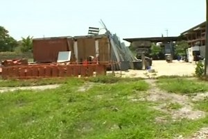 Searchellong Tthellos chab Scarp Yard For A Thug at Ice Gay Tube