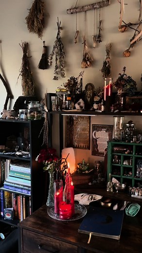 Exploring Eclectic Witchcraft: A Journey into Altar Practices
