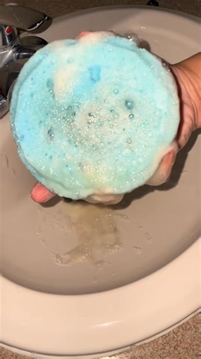 🫧 Thick Combo 🫧 - Homemade SS - Palmolive DS I honestly thought this would smell bad , bt it didnt . 😆 Fake Rinse - GV Pine & Pinesol mixed together #spongesqueenzingasmr #asmrsounds #s #CleanTok | Henry Geist