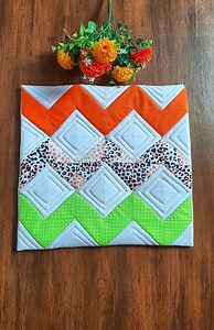 Baby Chevron Quilt Tutorial #quilting | Indah Sewing