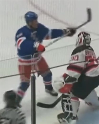 Never a dull moment when Sean Avery and Martin Brodeur shared the sheet 😂 | Sports Knightly Hockey