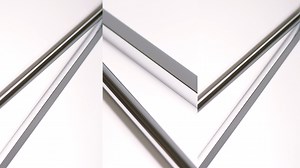 Precious, elegant, luminous: the special Polished Chrome finish enriches the vast chromatic choice of Tubes with modern and innovative reflections, making the heating bodies stars of the most modern-concept settings. AD: Studio MILO Video Production: Ty-Project | TUBES