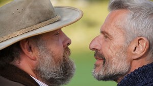 Lambert Wilson et Grégory Gadebois abordent la frénésie de notre époque dans 'Les choses simples' - RTBF Actus