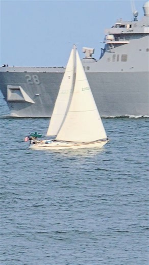 USS Fort Lauderdale(LPD-28) #USNavy #LPD28 #FortLauderdale #SanAntonioClass #AmphibiousTransportDock | Richard LeBel