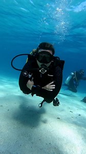 3.4K views · 29 reactions | What was going through your mind during your very first dive? 錄  IG 'ahmed_nemo_diving_instructor' #ScubaDivingMag #PADI #ScubaWorld #SaveTheOcean #SeekAdventure #ScubaDiving | Scuba Diving Magazine | Facebook