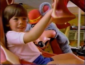1985 Chuck E Cheese commercial