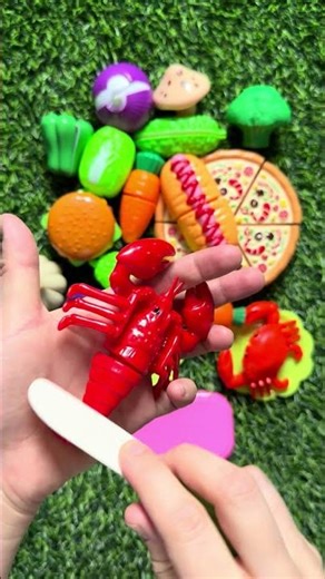 🦀 Crunchy Crab ASMR | Satisfying Seafood Sounds