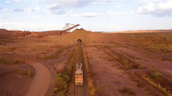 Investment warning: BHP, Rio must spend overseas