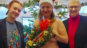 We host Christmas dinner in the nude — our clothed family doesn’t mind