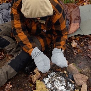 2.7K views | 荒野の知恵：キャンプで役立つDIYハック！ | 5分でできる DIY で遊ぼう | Facebook