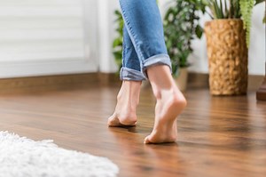The Easiest Way to Get Dried Paint Off of Hardwood Floors