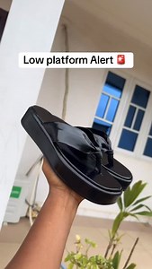 Female low platform 🚨🚨🚨 #handmadecraft #femaleslippers #platforms #femaleplatform #fyp #foryou | Wonuola Onibata