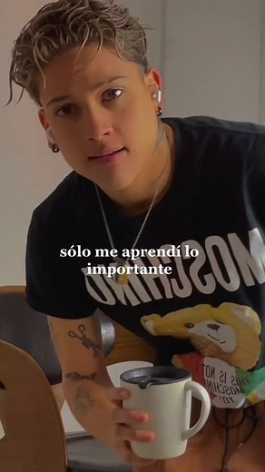 _) #doclaurasalazar #laurasalazar #lesbiana #lgbtq #bisexual #lesbian #tomboy . | Dr Laura Salazar