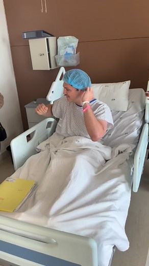 When will I get my prosthetic leg? 🤩 The crutches are actually a good workout for now 😉🏋️‍♂️ #limbloss #disability #ottobocksa #disabilityawareness #positivity #motivation #amputee #amputation #smile | Sean Clarke