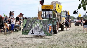 Велосипедный кортеж в защиту воды