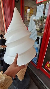 Buna is going to buy ice cream at Mixue #trending