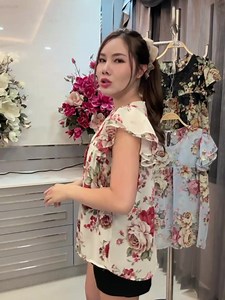 🎀รหัส BT-202🎀 #ลายดอกแขนระบายใส่สวยค่ะ สี : ดำ / ครีม / ฟ้า 👗ผ้าชีฟองเนื้อทราย👗 📌2ป้ายSize ป้ายอก44” สะโพก48"ยาว26 "วงแขน20" ป้ายอก48” สะโพก52"ยาว27 "วงแขน22" 📌ราคาส่งพิเศษ คละแบบได้📌 ราคา299 ส่งฟรี🔥 พิเศษสั่ง2ตัว490(ลดจาก598)ส่งฟรี🔥 | Plus size by beauty shop เสื้อผ้าสาวอวบราคาส่ง