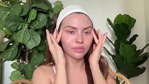 3 comments | Is your skin feeling parched? Our Lotion Yonka is destined to come save the day & elevate your hydration levels  Our Lotion Yonka is our naturally refreshing toner for normal, dry and sensitive skin ✨ This versatile toning mist tones, hydrated and invigorates the skin in a flash! | Yon-Ka Paris USA | Facebook