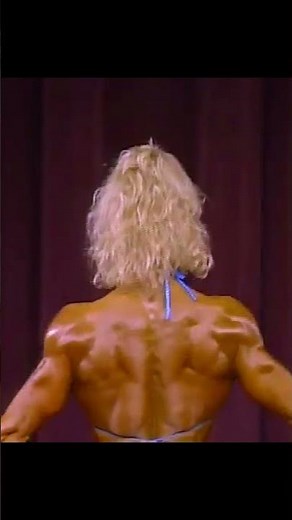 Tonya Knight Amazing Posing