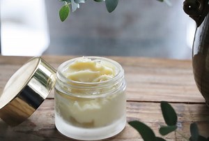 DIY Moisturizer For Dry Skin