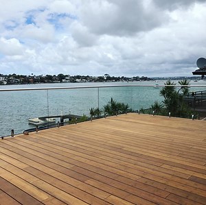 [Hot Item] Frameless 10mm 12mm Toughened Glass Pool Fencing with Gate