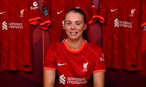 Liverpool FC Women seal Rianna Dean signing