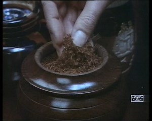 Senior Service : Une cigarette sur mesure - Culture Pub