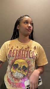 When Mike asks Blake what she thinks about Domini goes wrong! - Kountry wayne | Kountry wayne Fans